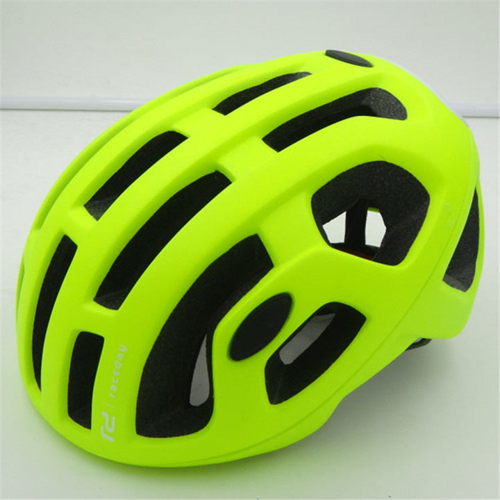 Stay Safe and Stylish with Our Cycling Safety Helmet
