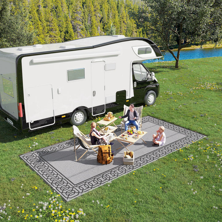 Reversible Outdoor Plastic Straw Rug