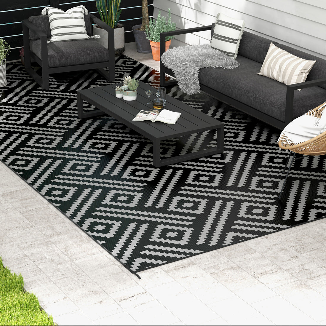 Reversible Outdoor Camping Rug